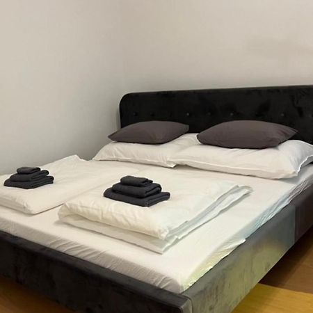 City Centre Apartment Viena Exterior foto